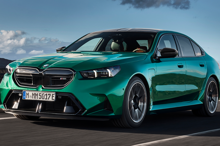 BMW M5 PHEV Charging cable