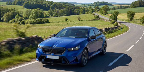 BMW M5 PHEV Charging cable