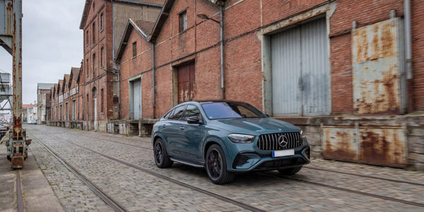 Mercedes GLE 53 AMG PHEV Charging cable