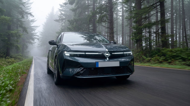 Opel Astra Electric charging cable