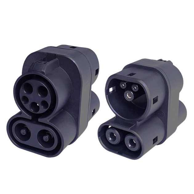 Adapter til opladning af elbiler CCS1 til CCS2