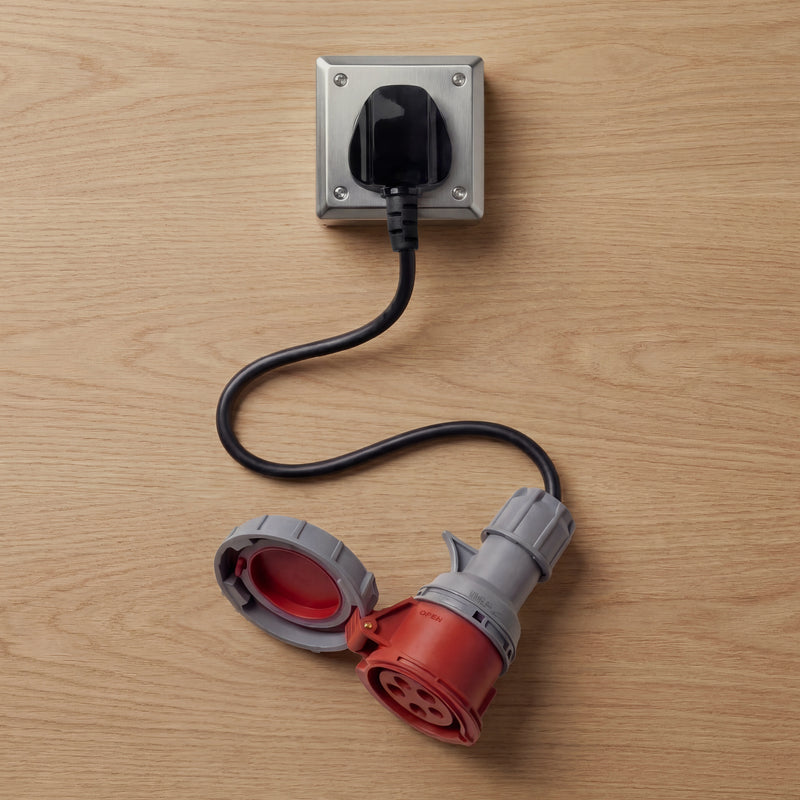 32A 5-polet CEE til type G til UK-adapter
