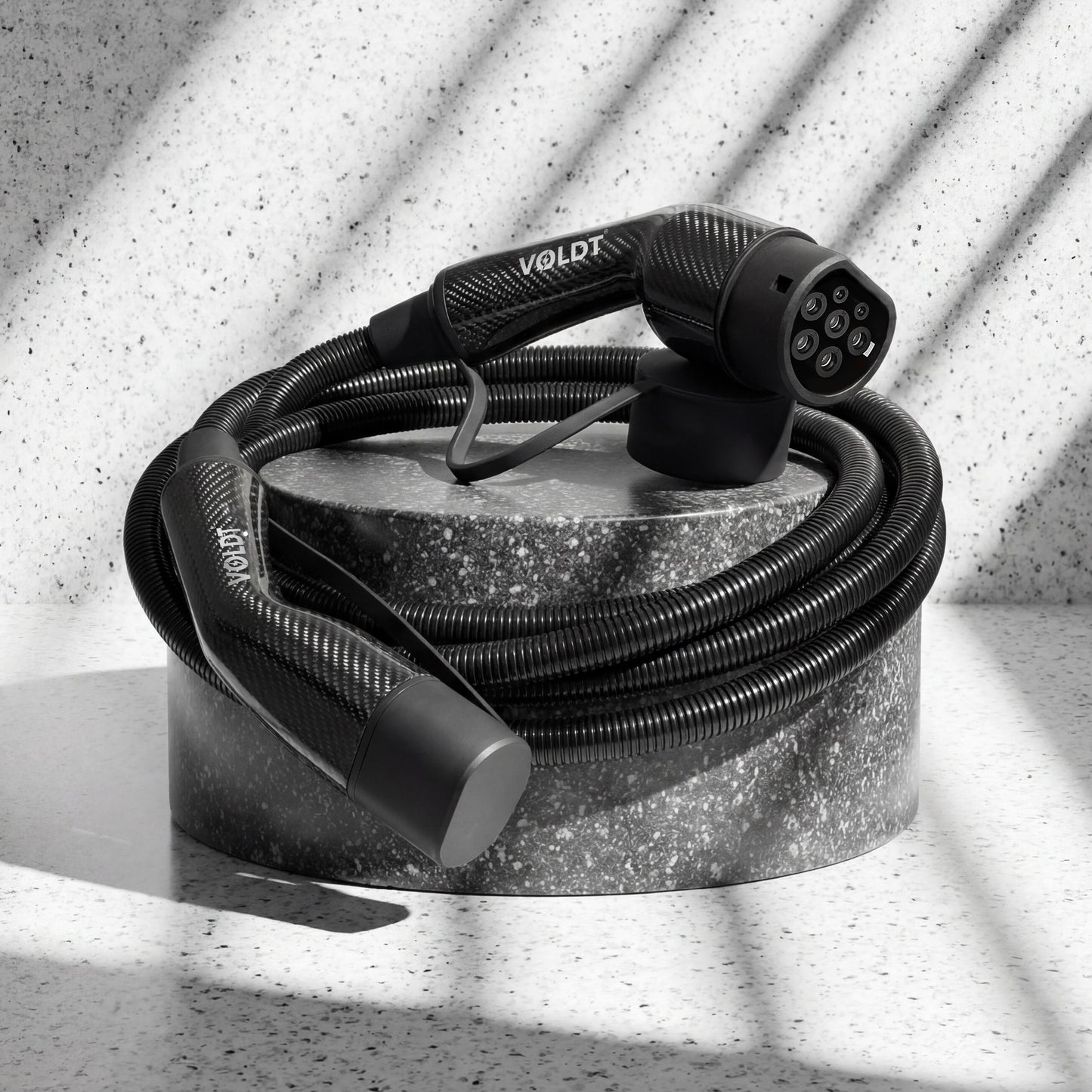 Voldt® Type 2 Carbon Fibre ladekabel 22kW